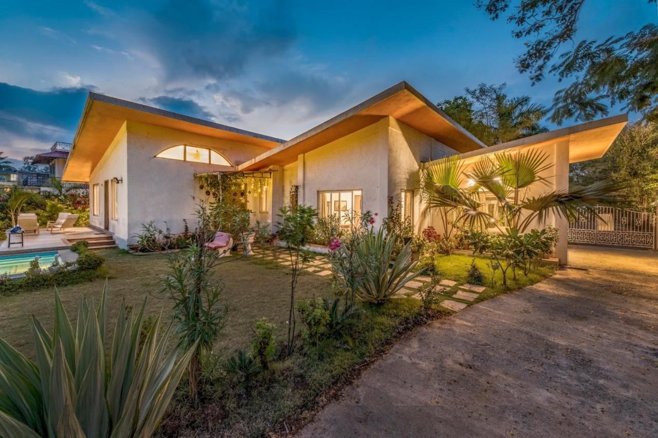 Saffronstays Roselle, Malavli - Pet-Friendly Pool Villa With Modern Interiors Lonavala Luaran gambar